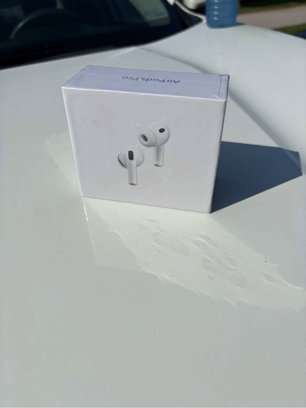 Apple AirPods Pro 3 Earbuds - White